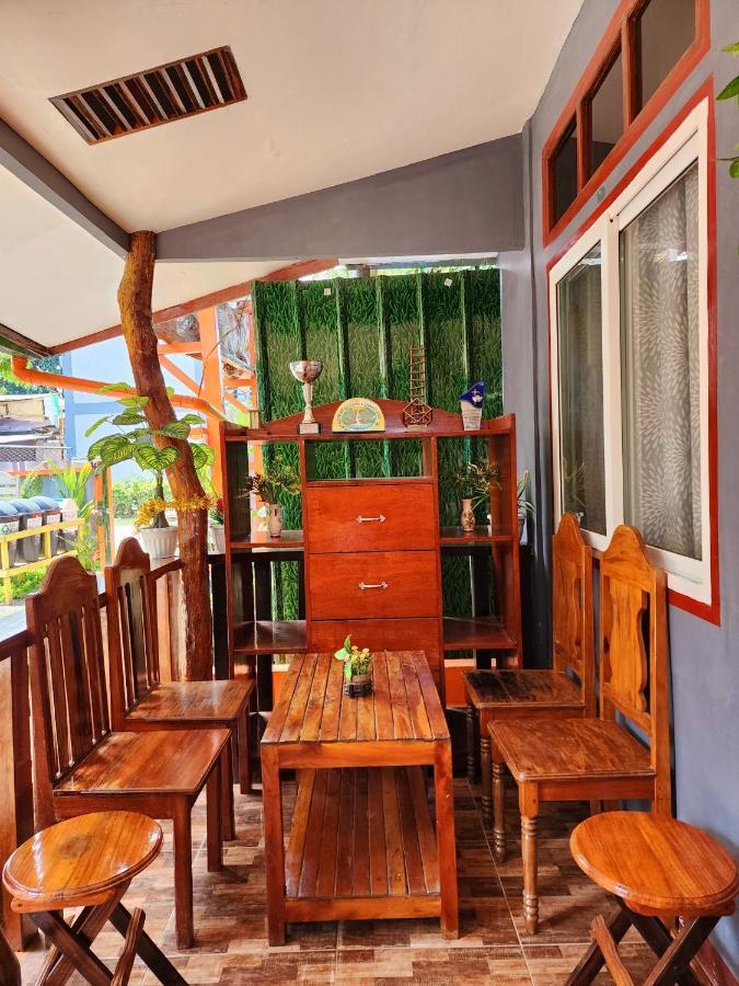Uno Dus Tourist Inn Itaytay Dış mekan fotoğraf